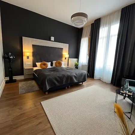 Hotel Denner